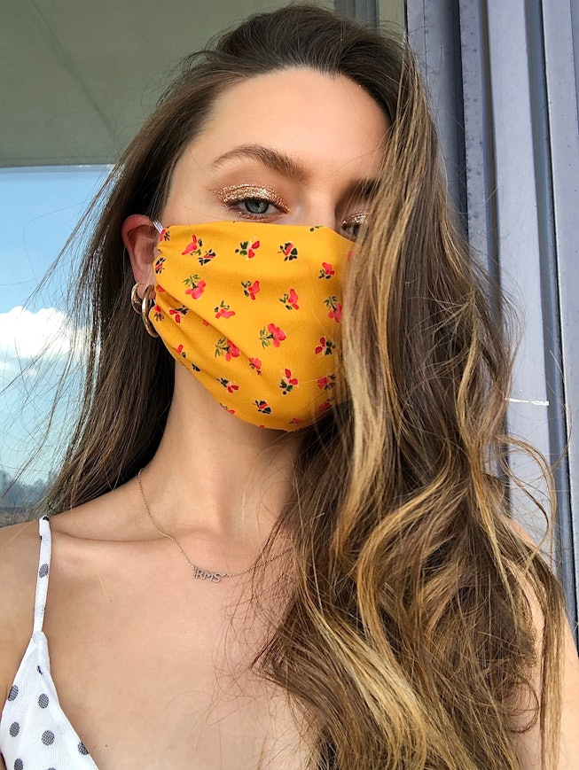 3 Mask  Friendly Eye  Makeup  Looks That Will Make You Feel  3 Mask  Friendly Eye  Makeup  Looks That Will Make You Feel