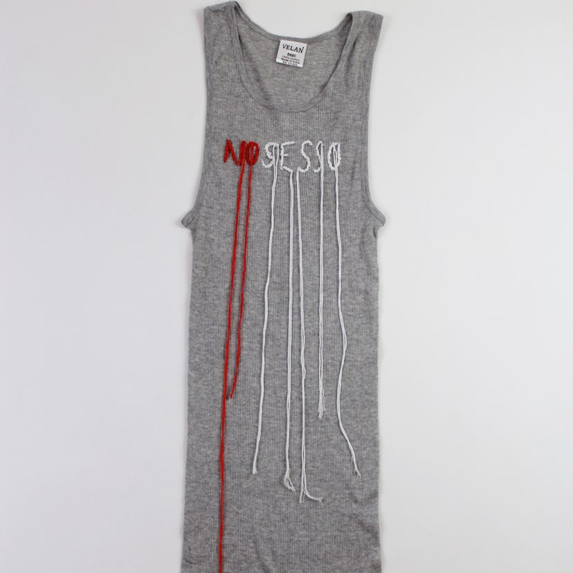 Embroidery Tank in Grey