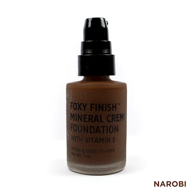 Foxy Finish Mineral Crème Foundation