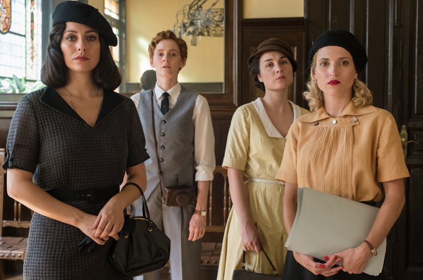 The women of Cable Girls team up for one last season, via Netflix press site.
