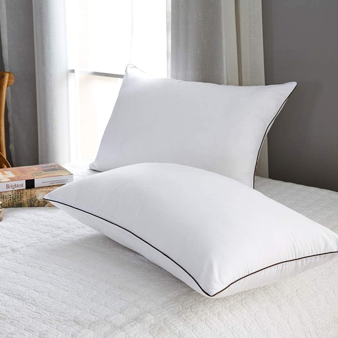 JOLLYVOGUE Bed Pillows (2-Pack)