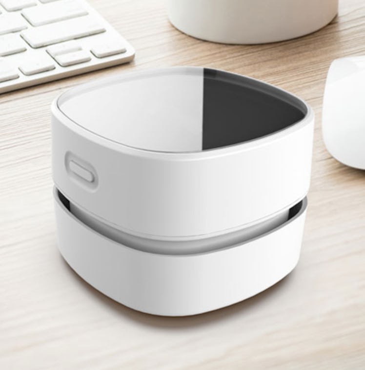 Odistar Mini Desktop Vacuum Cleaner