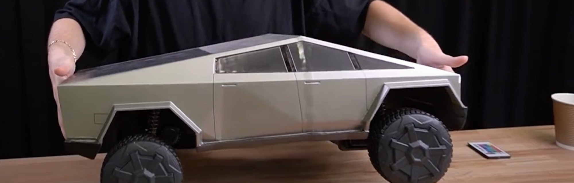Tesla Cybertruck Cute 3d Printed Model Earns Elon Musk S Praise