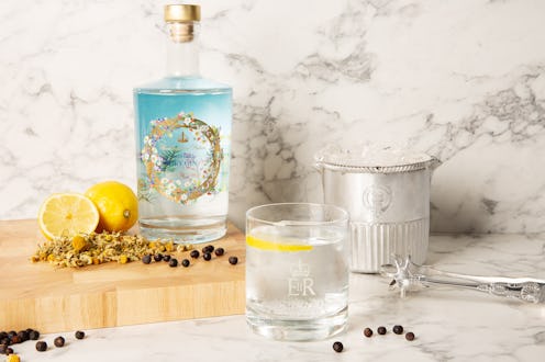 Official Buckingham Palace gin