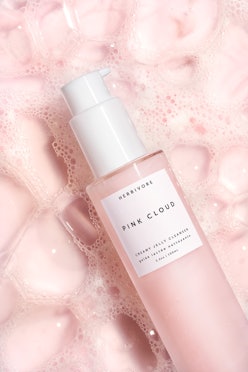 Herbivore Botanicals’ new Pink Cloud Cleanser is a first for the brand