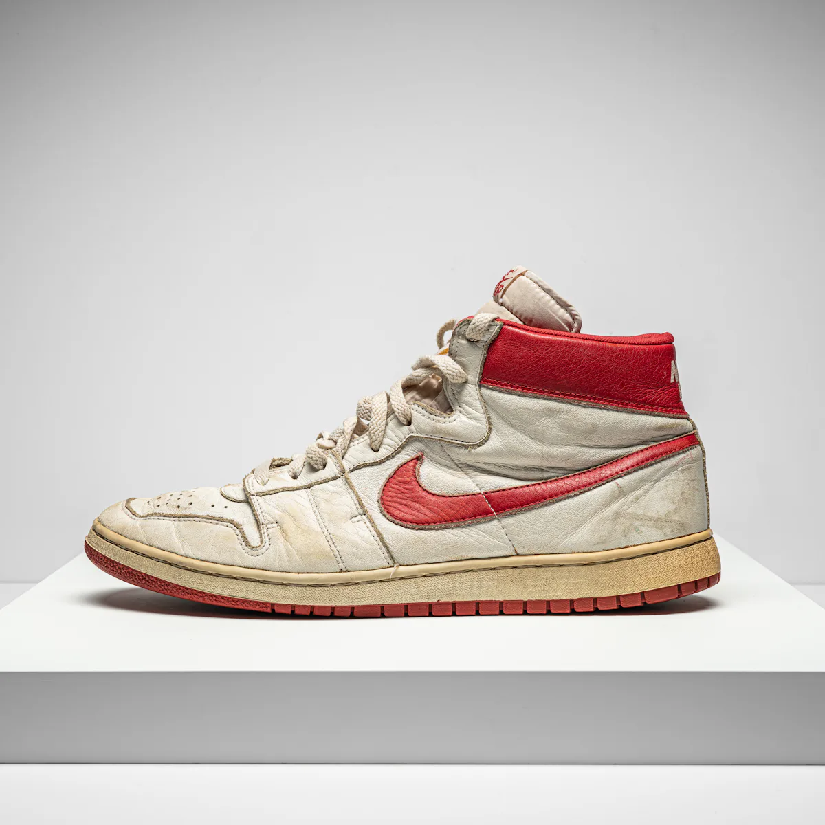 Jordan Raros A rare, expensive collection of historic Air Jordans is going up for ...