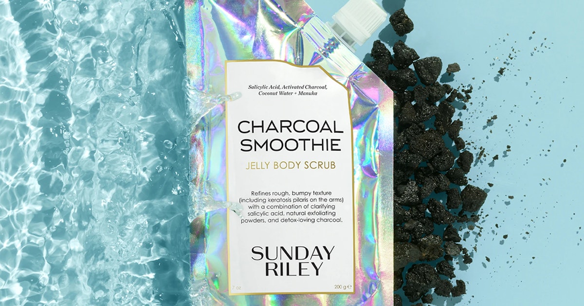 Sunday Riley's New Charcoal Smoothie Jelly Body Scrub Review: A 