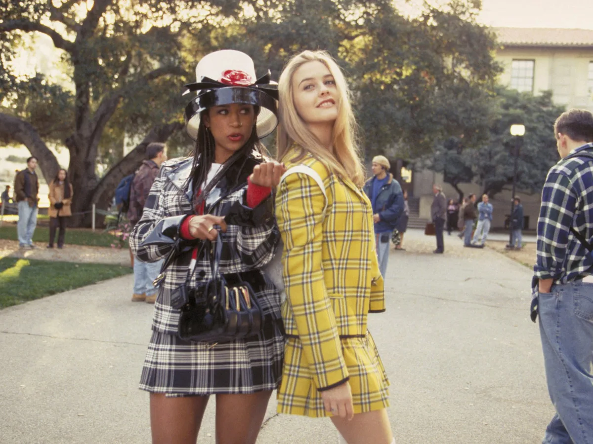cher clueless green dress Cher Horowitz's iconic fashion in Clueless (1995) : r/popculturechat