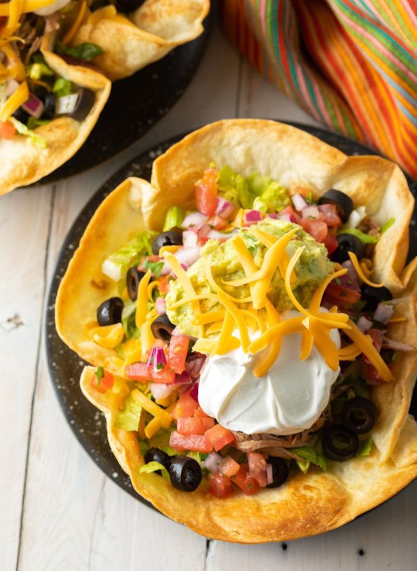 Bubbly Taco Salad Bowls is an easy summer dinner you can have on the go. 