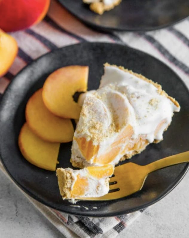 Icebox peach pie