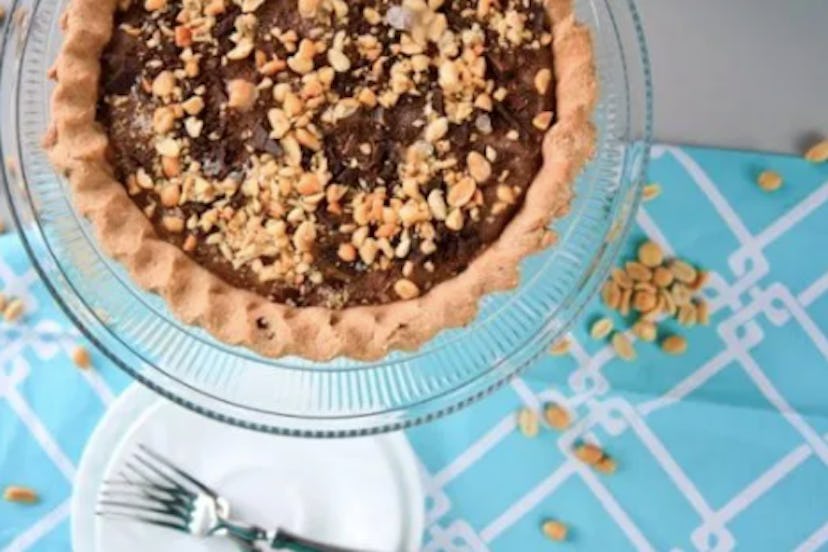 frosty banana and peanut butter chocolate pie