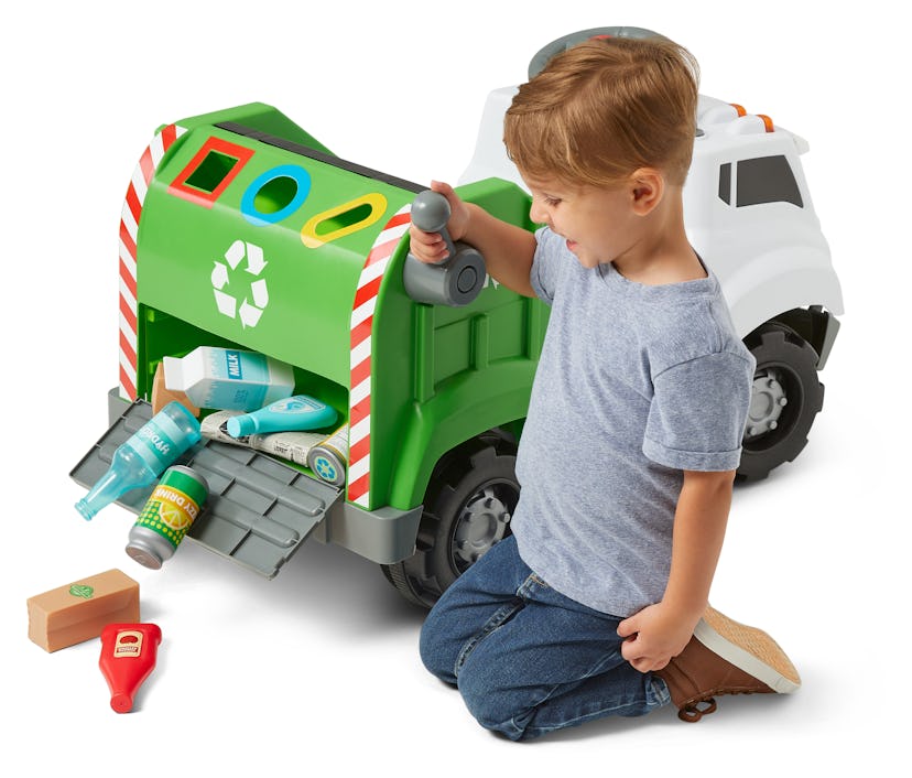 Your truck-loving toddler will can collect and sort pretend recyclables with the Real Rigs Recycling...