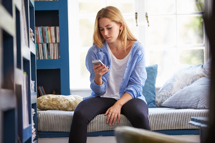 These texts to send to cancel a FaceTime Date are super respectful.