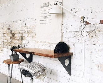 FOF Industrial Rustic Wall-Mounted Table
