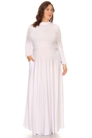 Curvaceous Boutique White Orna Pocket Maxi Dress