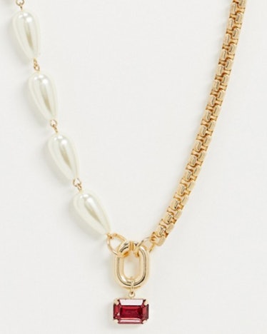 Reclaimed Vintage Inspired Chain and Pearl Mix Necklace