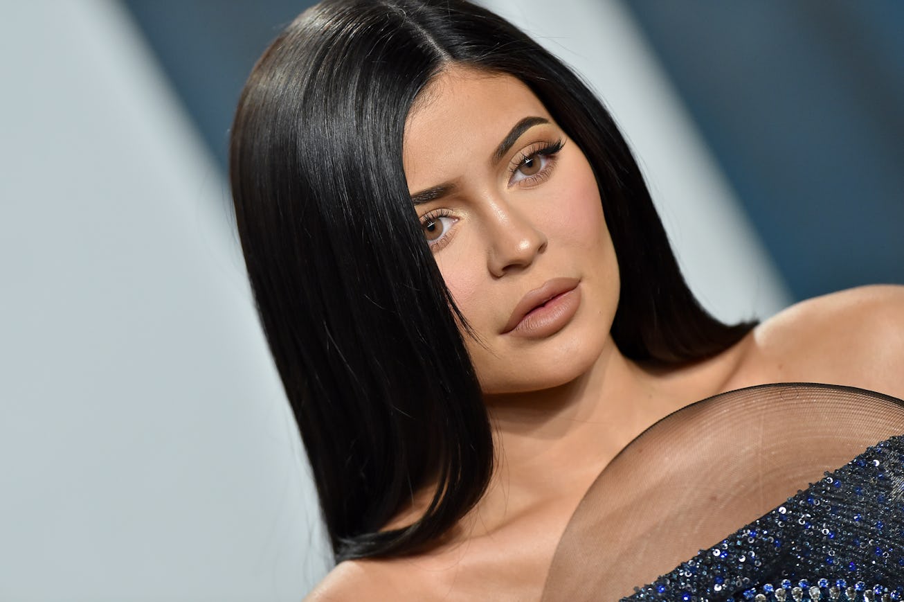 Kylie Jenner attends the 2020 Vanity Fair Oscar Party hosted by Radhika Jones at Wallis Annenberg Ce...