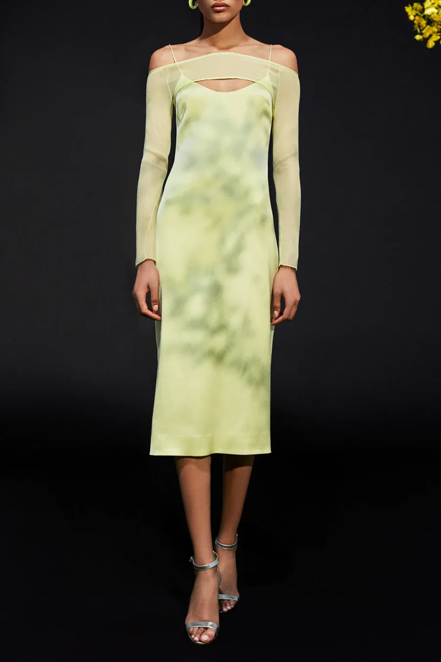 Kendall Jenner's Green Dress From Instagram Is About To Restock For A  Fourth Time  Here's Where To Get It