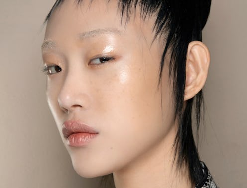 A model wearing Polyglutamic Acid