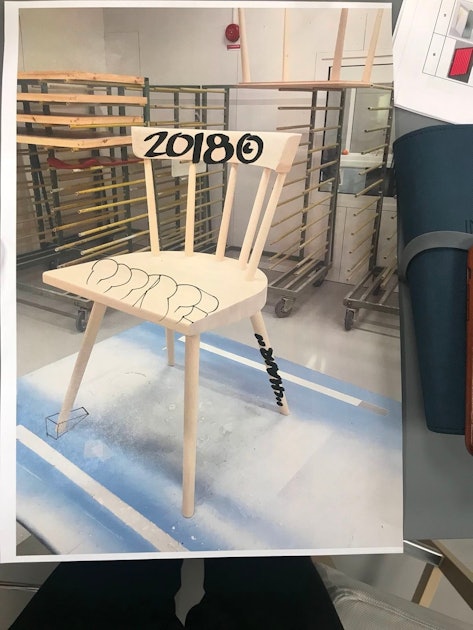 Korrekt adgang kapitel Virgil Abloh will customize his Ikea chair for another BLM auction