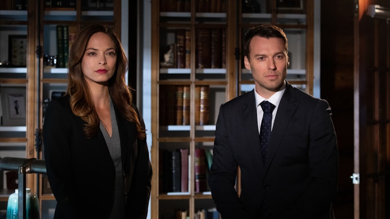Kristin Kreuk as Joanna Chang and Peter Mooney as Billy Crawford in 'Burden of Truth' via The CW's p...