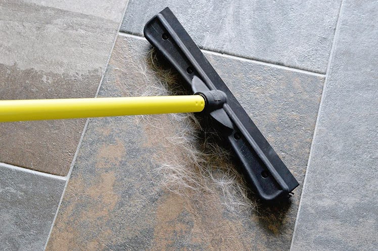 FURemover Squeegee Broom