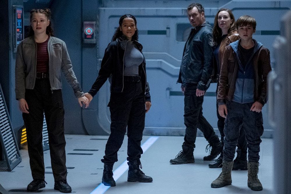 Lost In Space Season 4 2024 Leah Lisabeth