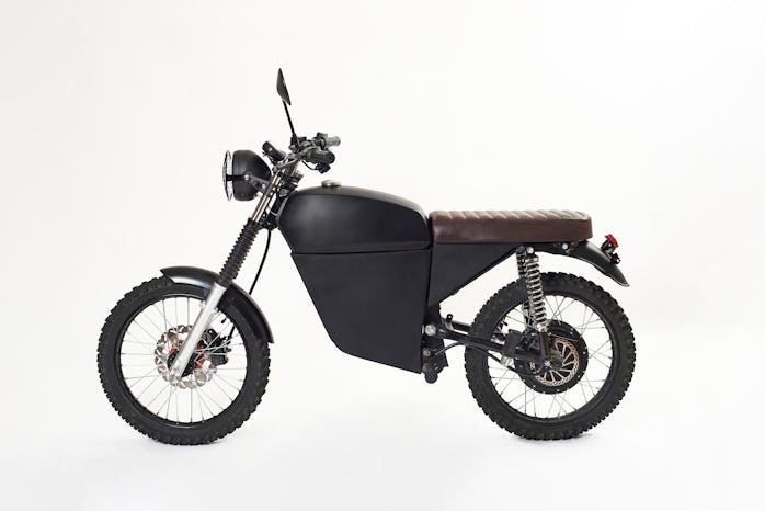 Studio shot of the BlackTea electric moped