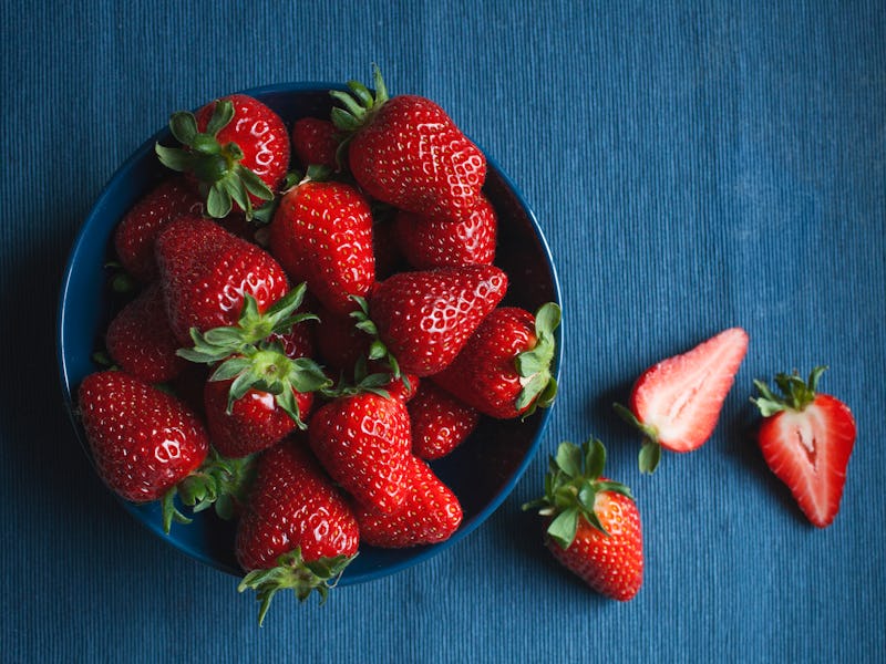 A bowl of strawberries.