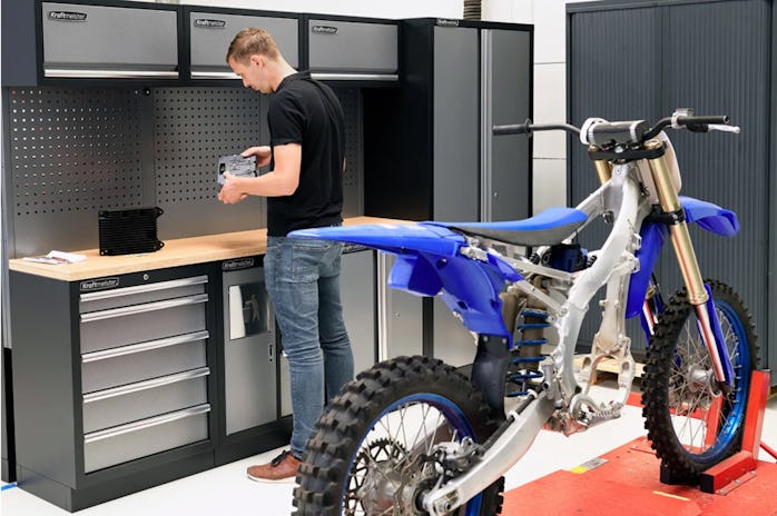 EMX Powertrain is an electric motocross bike based on a Yamaha platform.