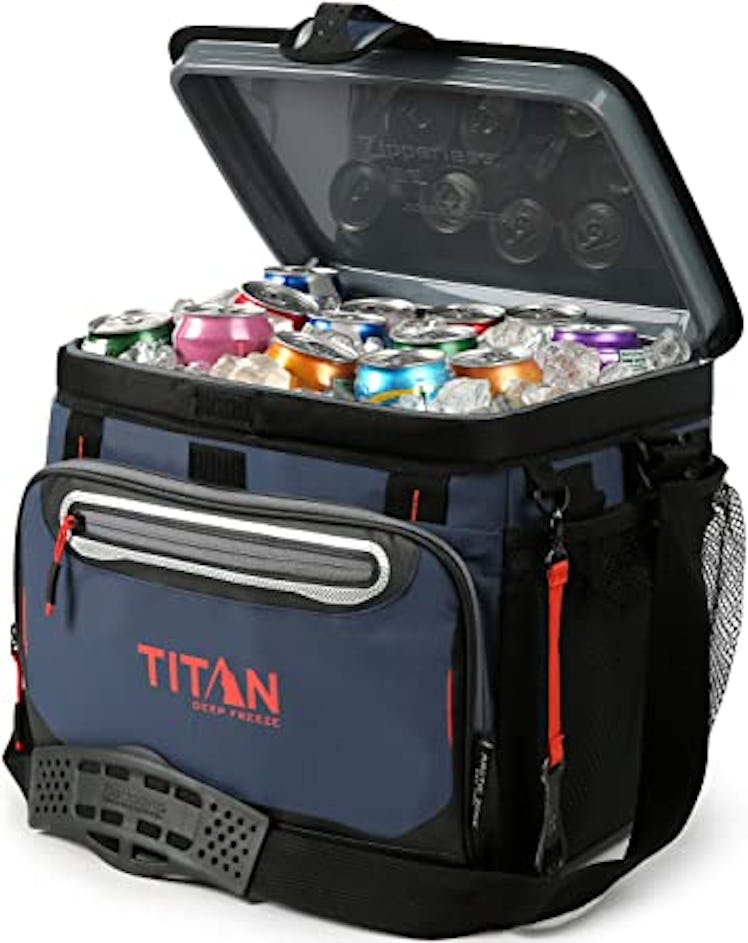 Arctic Zone Titan Deep Freeze Hardbody Cooler (30-Can)