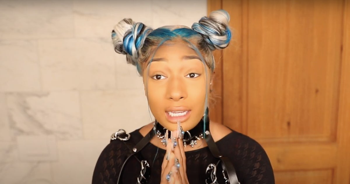 Карди би фото без макияжа Карди би фото без макияжа