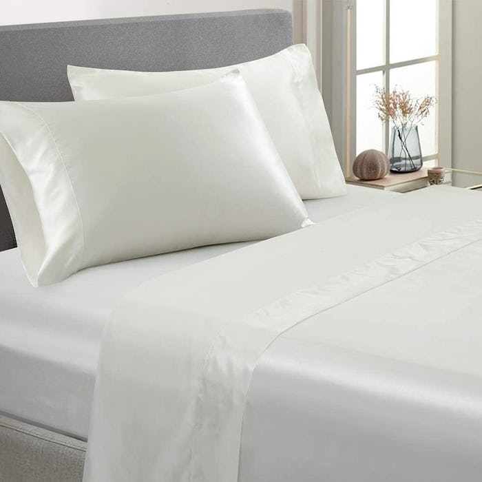 Vonty Queen-Size Satin Sheet Set