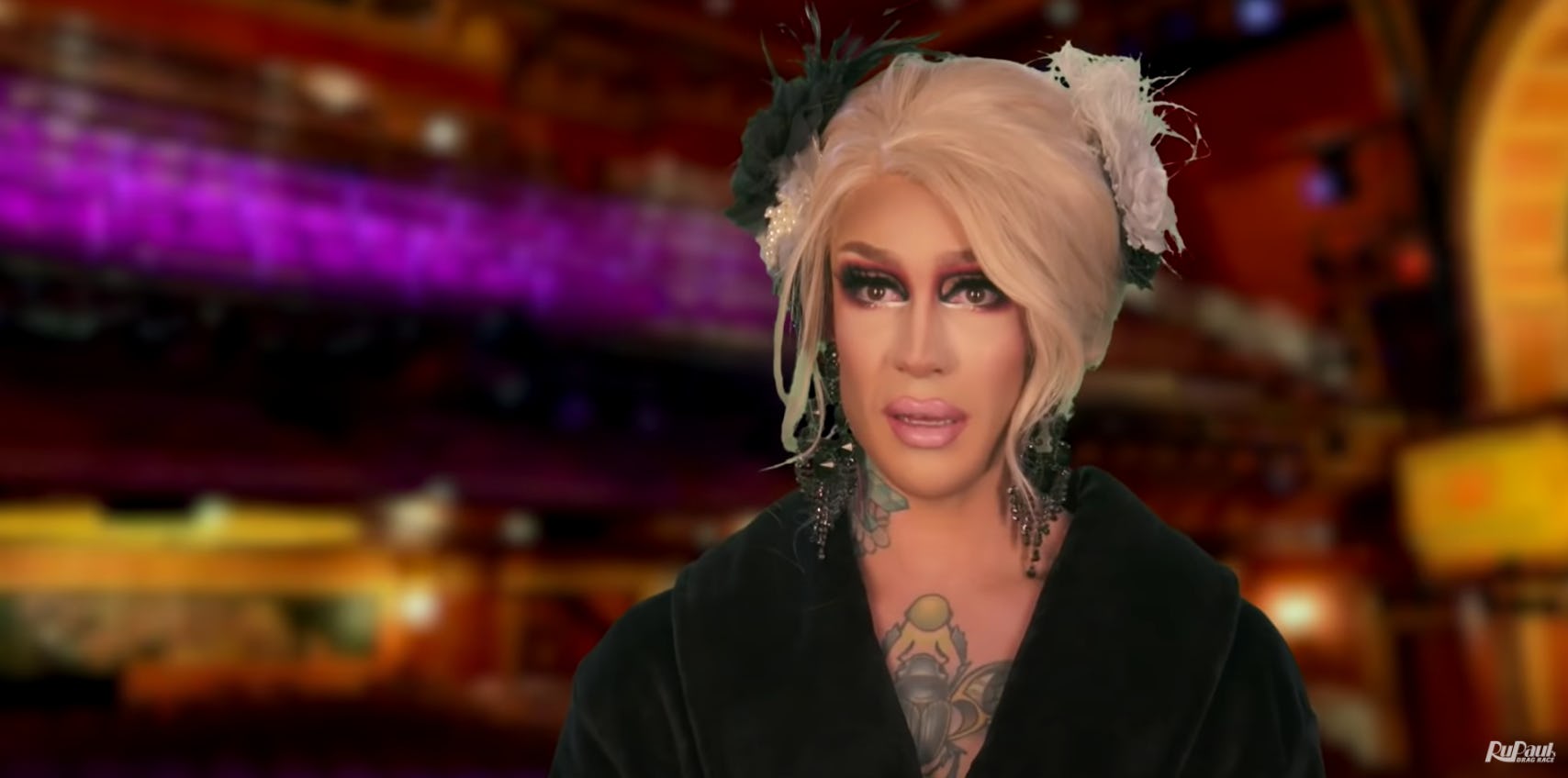 A screenshot of 'Drag Race: Vegas Revue'