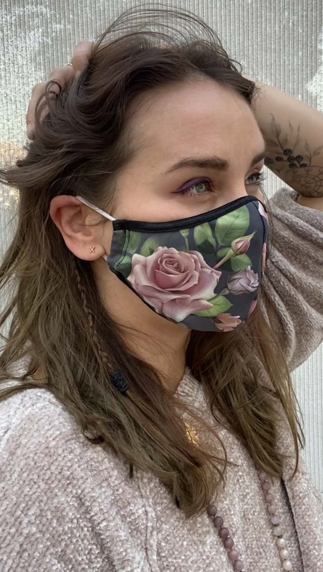 Roses Face Mask