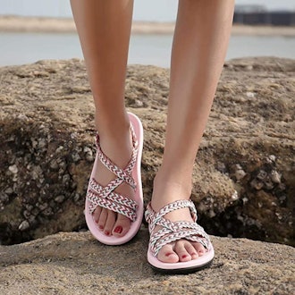 MEGNYA Waterproof Walking Sandals