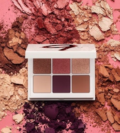 Fenty Beauty's new Snap Shadows Mix & Match Eyeshadow Palette is one out of many palettes worth grab...