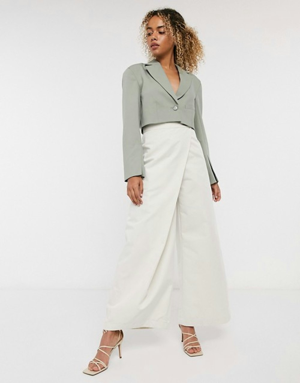 Dominique cropped blazer in khaki