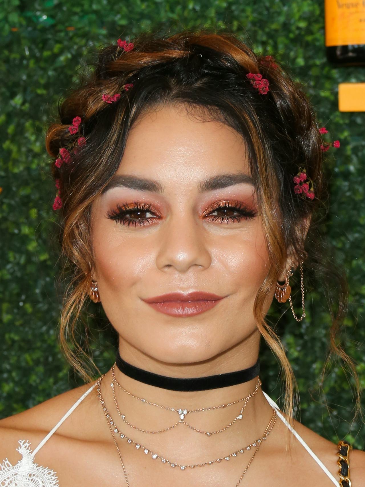 Vanessa 2025 hudgens necklace