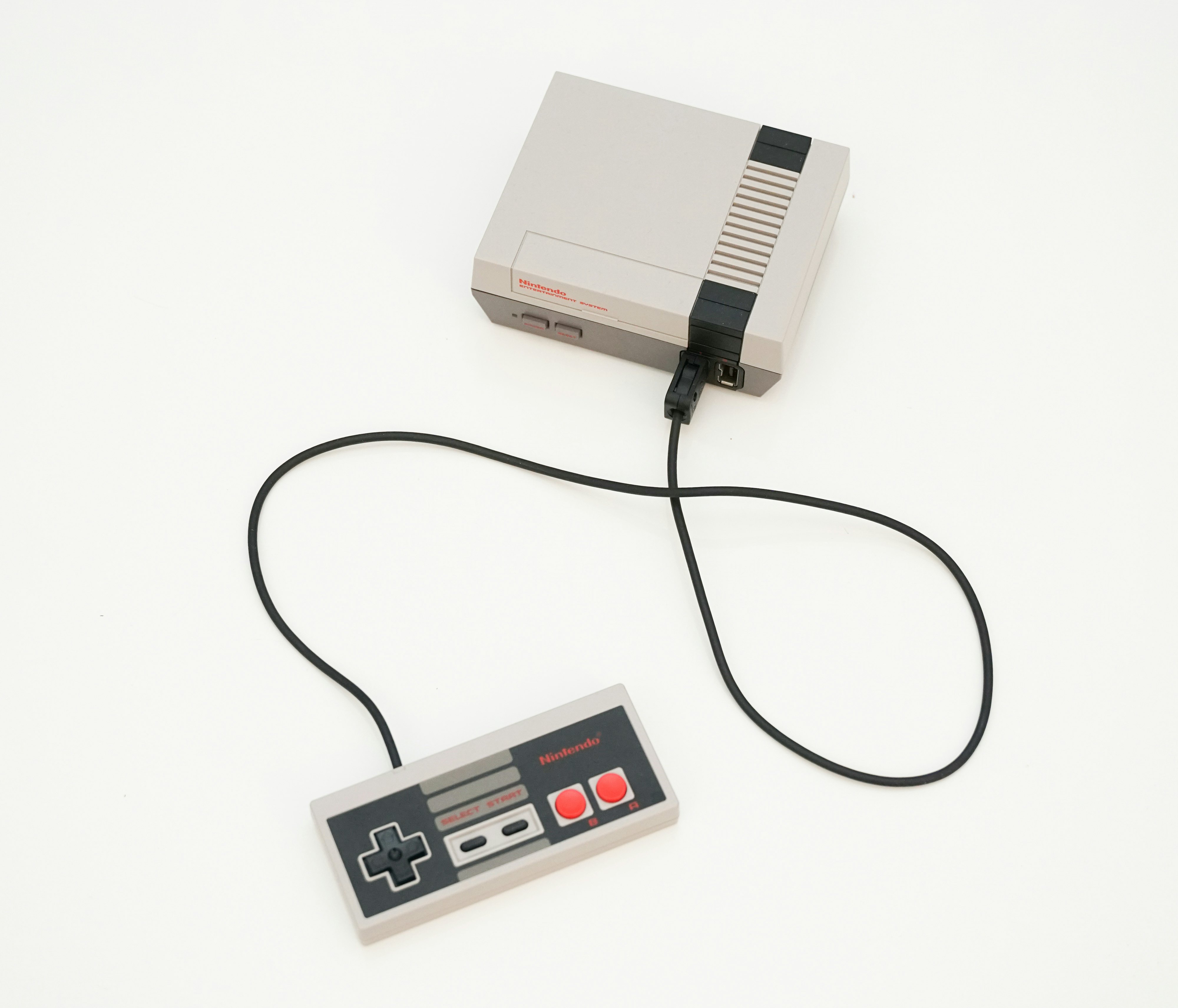 How I hacked my Lego NES into a real console