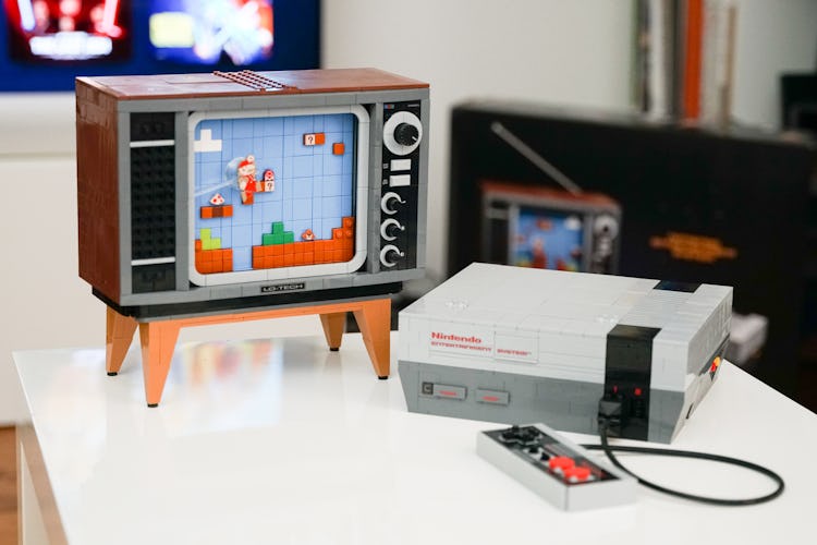 We need to turn this Lego NES and TV into functional versions.