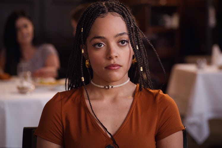 TRINKETS (L to R) QUINTESSA SWINDELL as TABITHA FOSTER in episode 208 of TRINKETS Cr. COURTESY OF NE...