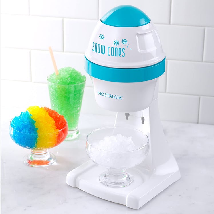 Nostalgia ISM1000 Electric Shaved Ice & Snow Cone Maker