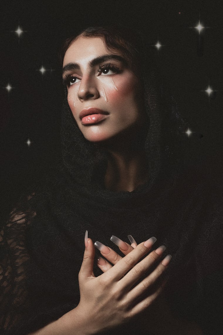 b0bb8d2d-2ab8-4a7e-800a-e69cb0cff641-sevdaliza_-lady-lamp_-credit-tre-koch.jpg