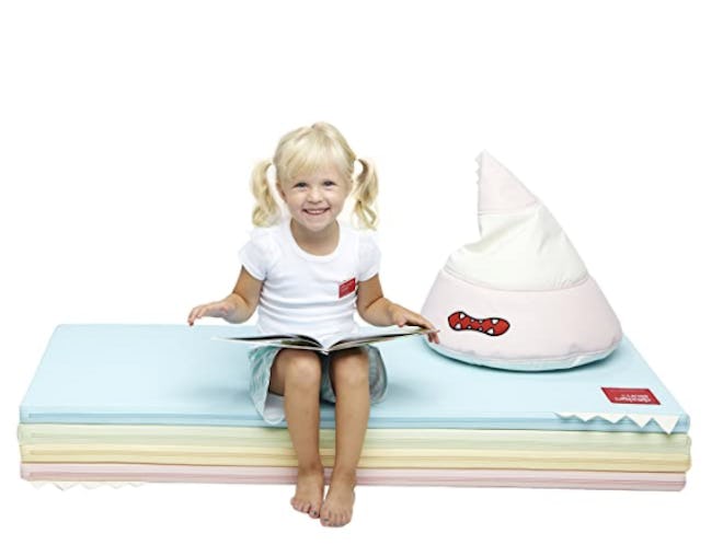 Design Skin Transformable Play Mat, Candy Milk