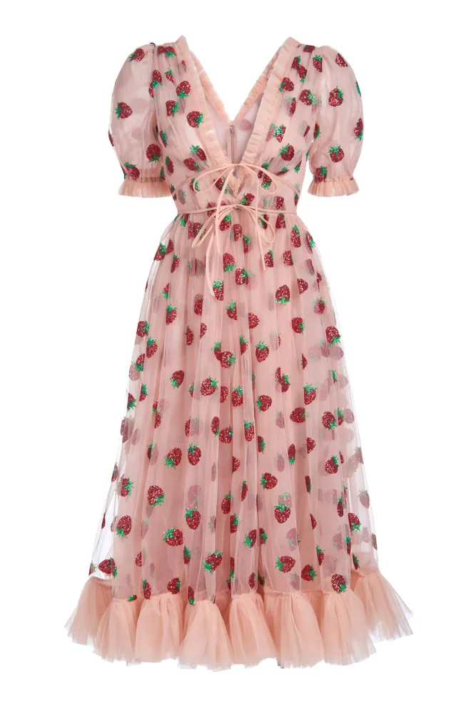 strawberry midi dress dupe THAT Strawberry Dress