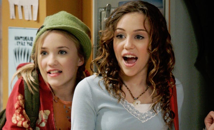 Hilary Duff is open to a 'Lizzie McGuire' and 'Hannah Montana' crossover.