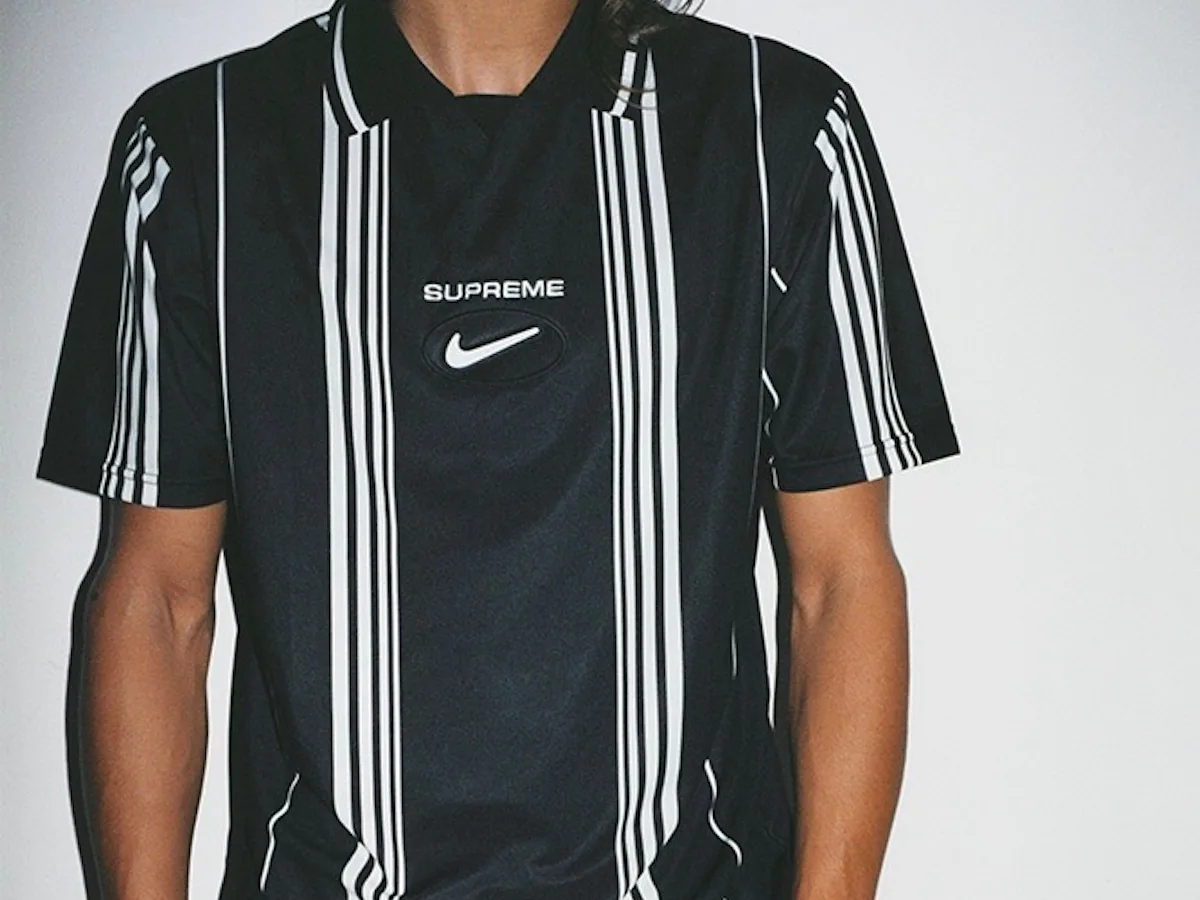 Supreme and Nike link on retro soccer jersey, reversible windbreaker Supreme and Nike link on retro soccer jersey, reversible windbreaker