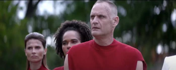 Vários Trill (observe os pontos!) No trailer da terceira temporada do Discovery. CBS