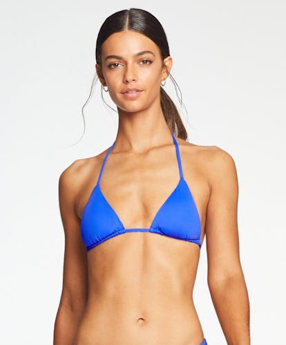 This Bikini Top Trend Costs 0 And Only Takes 2 Minutes To Pull Off